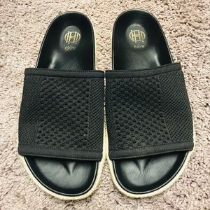 X House of Harlow 1960 Raye Slide